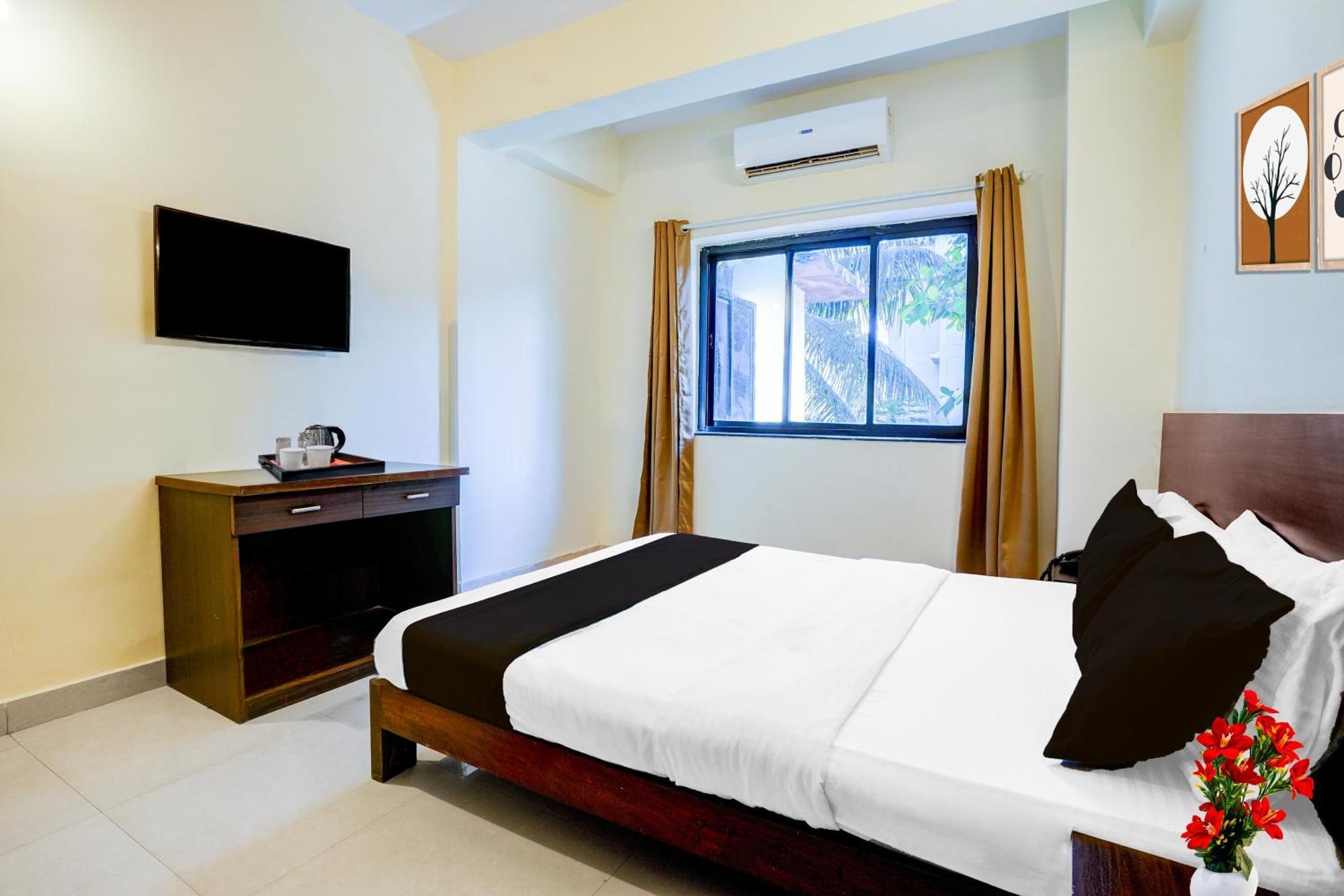 Taleigao Super Collection O Panjim Near Miramar Beach מראה חיצוני תמונה