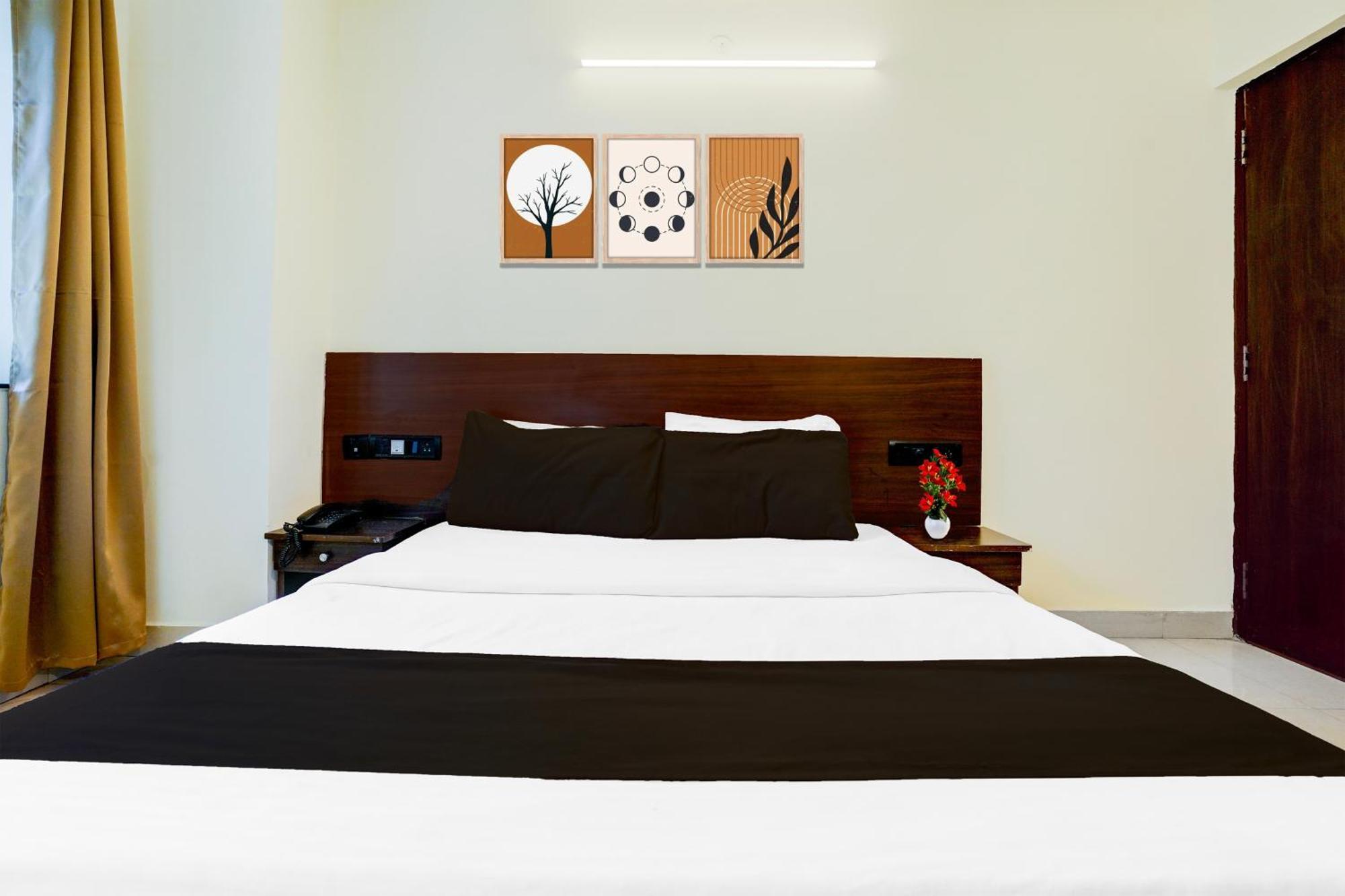 Taleigao Super Collection O Panjim Near Miramar Beach מראה חיצוני תמונה