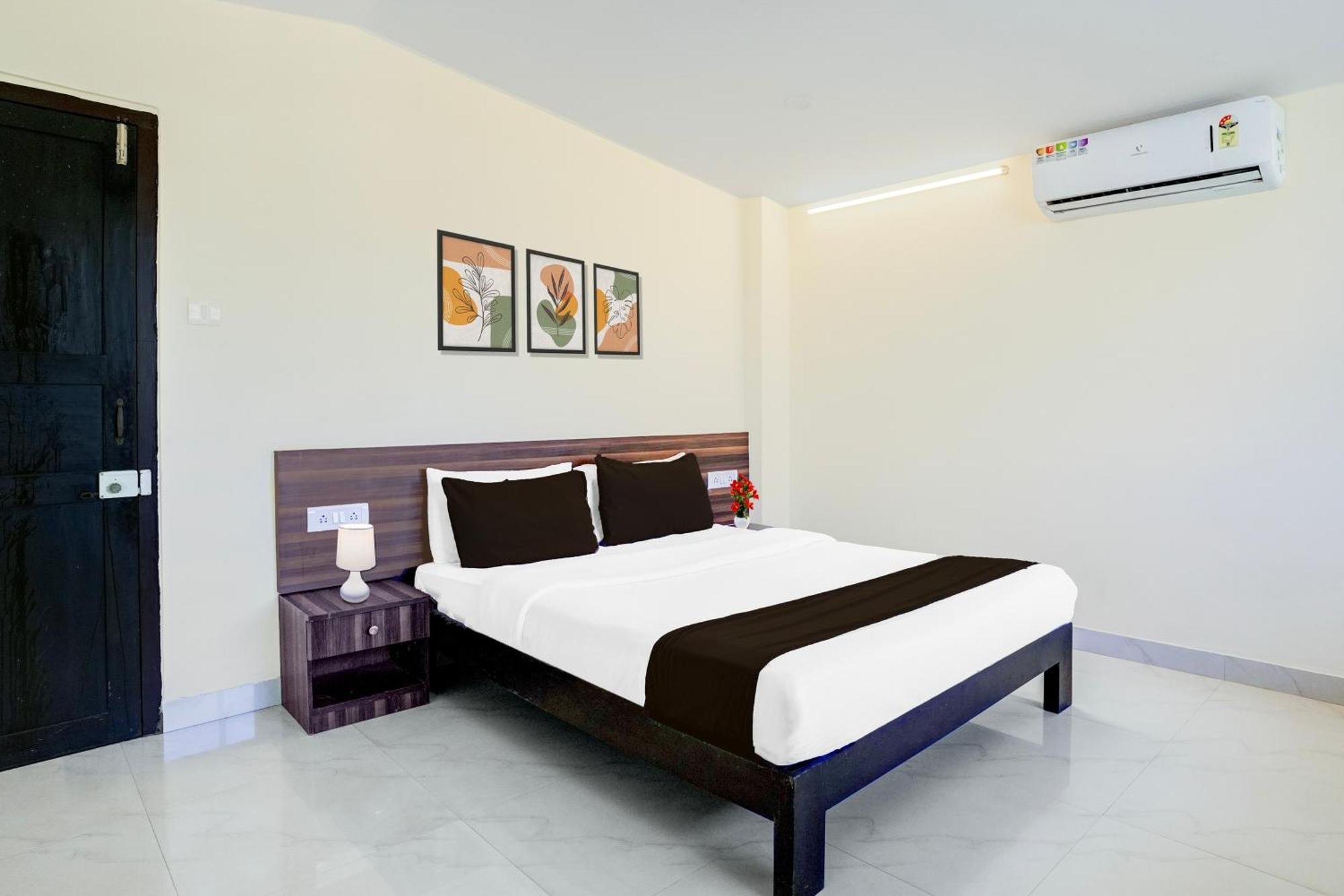 Taleigao Super Collection O Panjim Near Miramar Beach מראה חיצוני תמונה