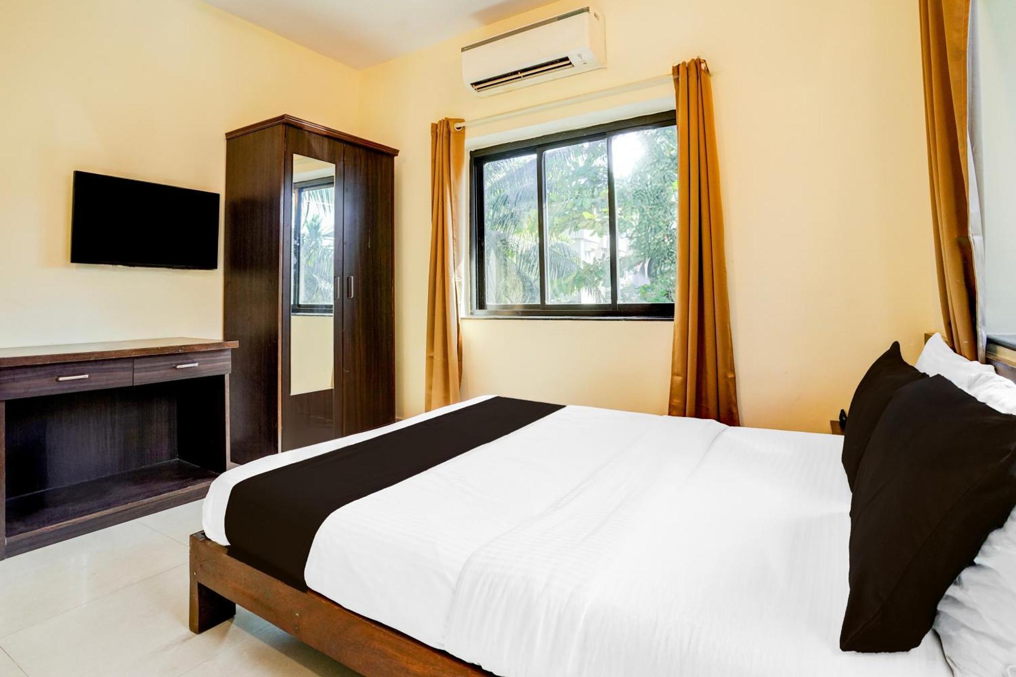Taleigao Super Collection O Panjim Near Miramar Beach מראה חיצוני תמונה